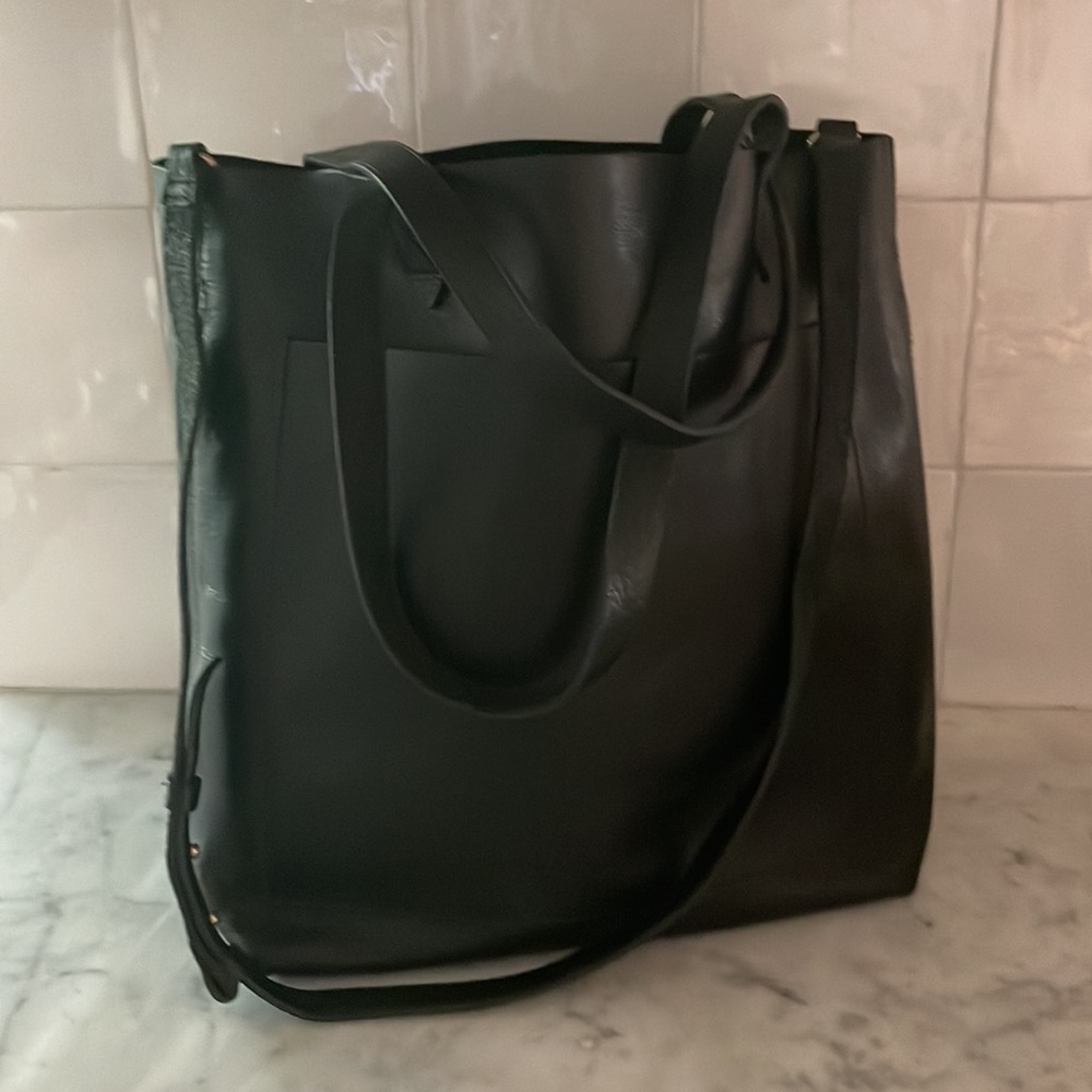 Madewell Medium Transport Tote, Black